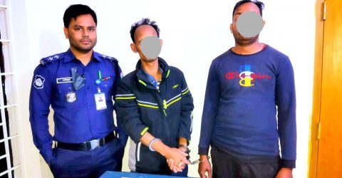 কুলাউড়া থানা পুলিশের অভিযানে ১৫০ পিস ইয়াবাসহ ০২ জন মাদক ব্যবসায়ী গ্রেফতার