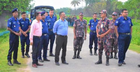 ইমিগ্রেশন এন্ড পাসপোর্ট এর ডিআইজি চাতলাপুর ইমিগ্রেশন চেকপোস্ট পরিদর্শন