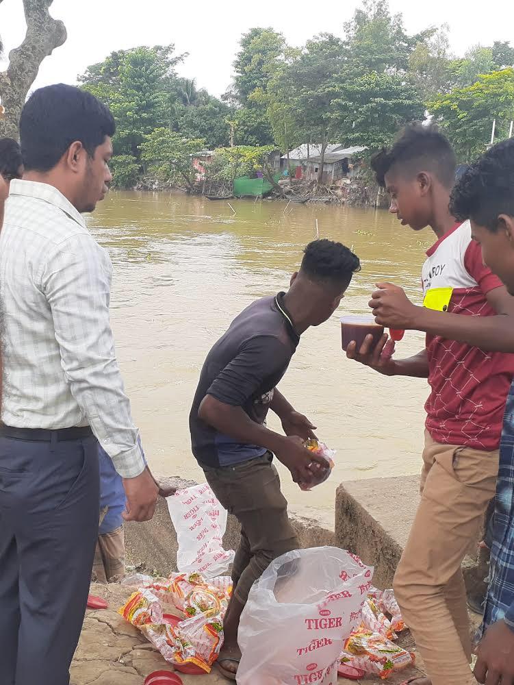 কাপড়ের রং দিয়ে খেজুর গুড়, দুই লাখ টাকা জরিমানা