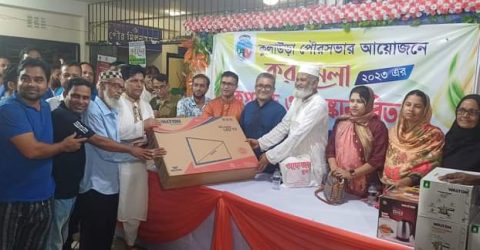 কুলাউড়ায় মেয়রের ব্যতিক্রমী উদ্যোগ ‘করমেলায়’ ব্যাপক সাড়া