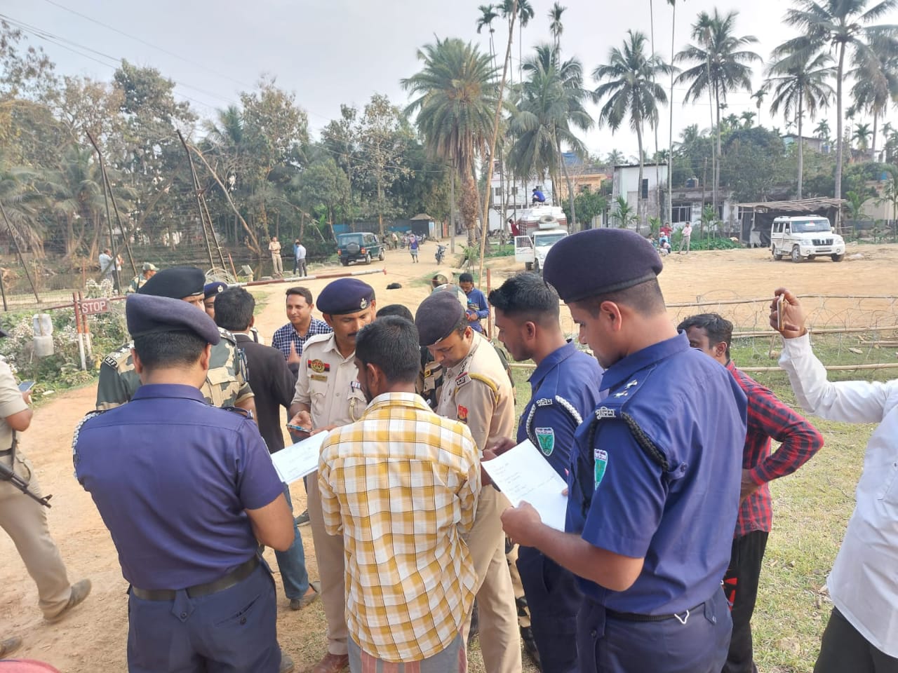 কুলাউড়ার সিমান্তে বিএসএফ এর গুলিতে বাংলাদেশি নাগরিক পারভেজ আলীর  মৃতদেহ হস্তান্তর