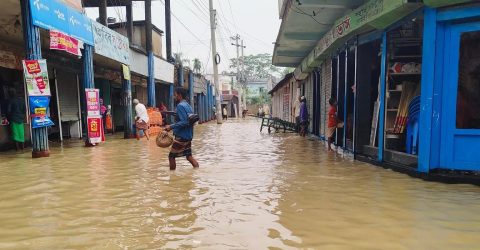 অব্যাহত বৃষ্টি ও ঢলে   জগন্নাথপুরে ২০ গ্রাম প্লাবিত
