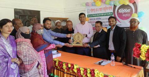 কুলাউড়ায় পাইকপাড়া এমএ আহাদ আধুনিক কলেজে কৃতি শিক্ষার্থী সংবর্ধনা