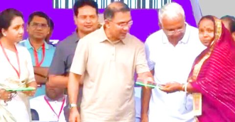 শ্রীমঙ্গলে ১৫৫ পরিবারের মাঝে ফ্যামিলি কার্ড কর্মসূচির উদ্বোধন