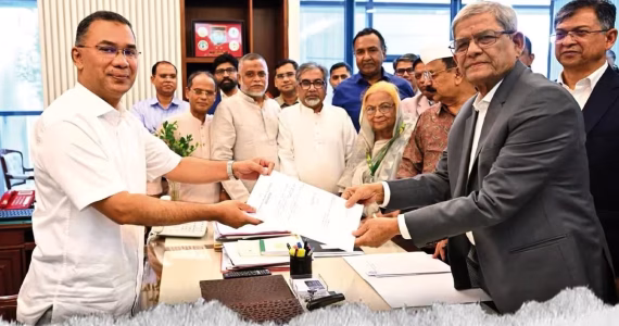 রাষ্ট্রপতি পদে বিএনপির প্রার্থী মির্জা ফখরুল: দলীয় পদ থেকে পদত্যাগ ,মনোনয়নপত্র জমা