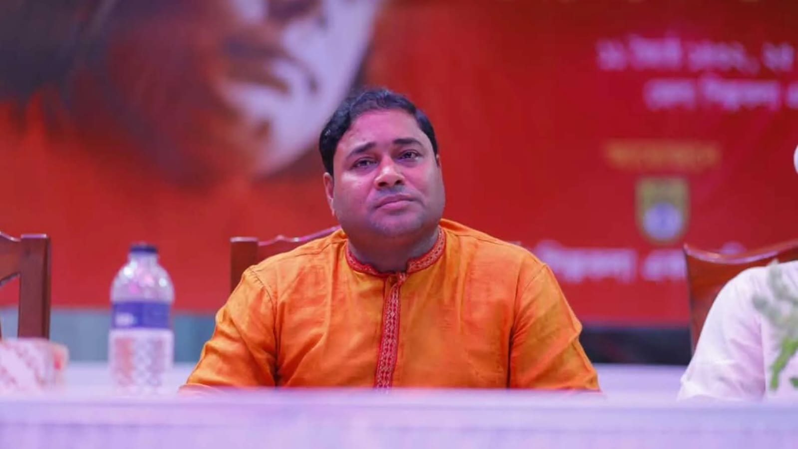 তথ্য গোপন করে হবিগঞ্জ শিল্পকলা একাডেমির সম্মাননা প্রদান করায় কালচারাল অফিসারের বিরুদ্ধে অভিযোগ