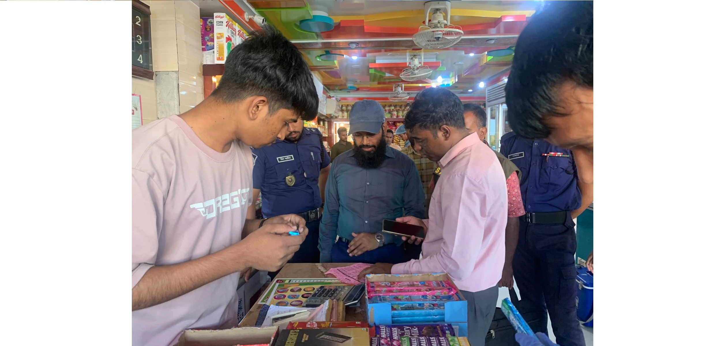 জগন্নাথপুরে দুই দোকানিকে ২৫ হাজার টাকা অর্থদণ্ড